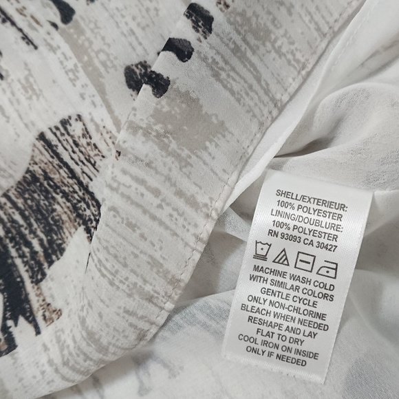 Nic+Zoe sleeveless elephant print top S NWOT - Picture 4 of 4